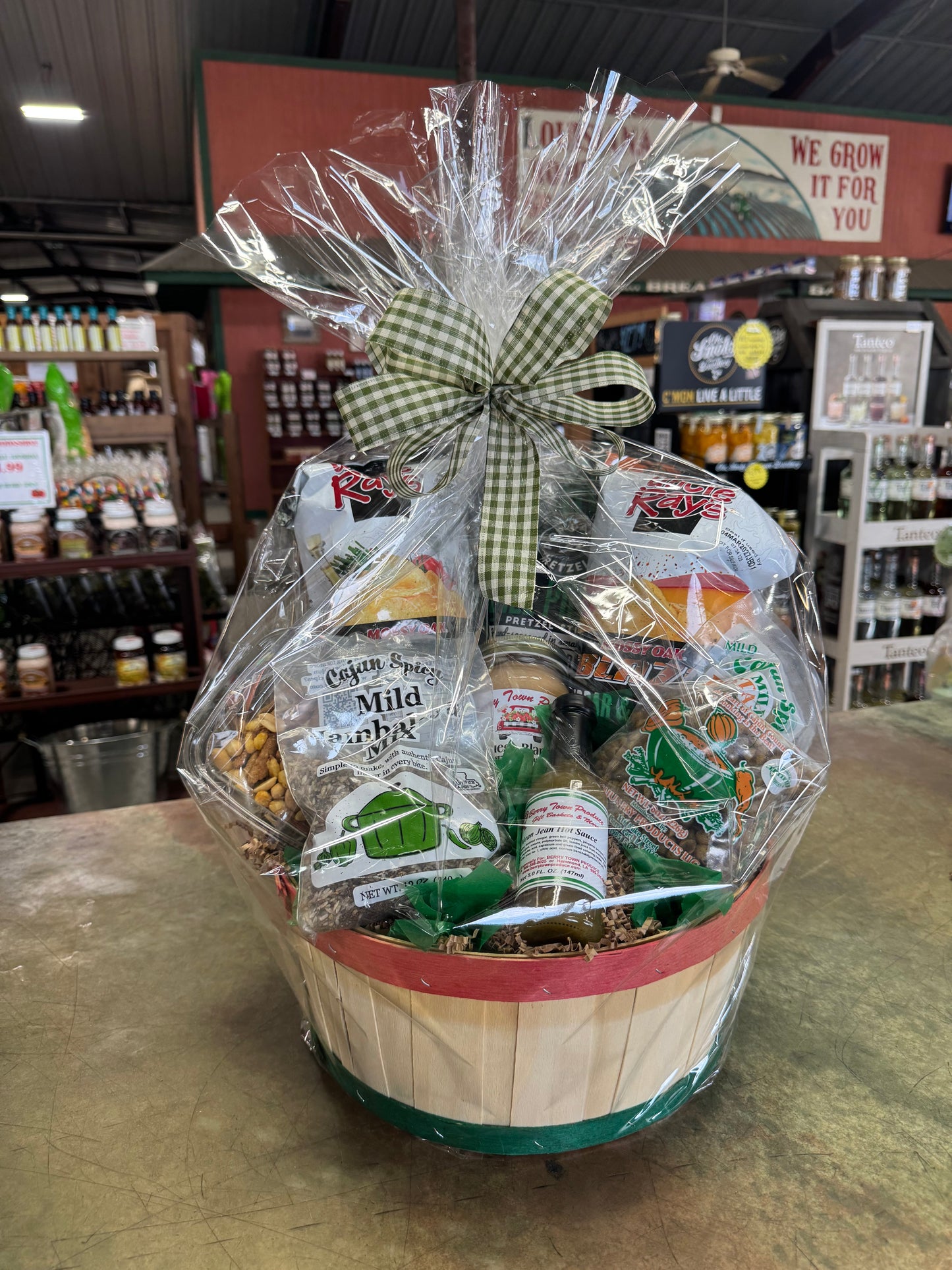 The Hunter Gift Basket